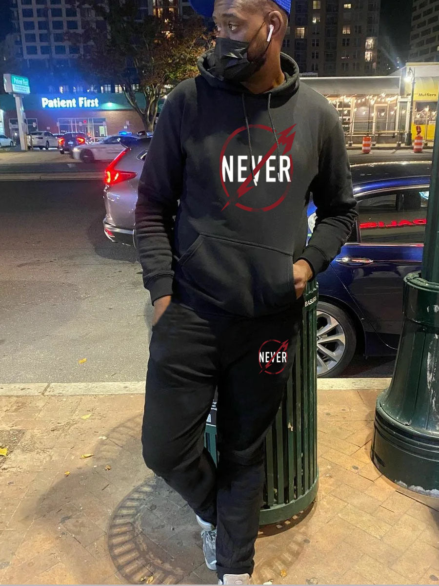 Men's hoodie and jogger pants set with motivational print Chic und Stil