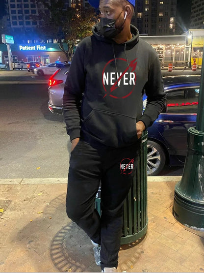 Men's hoodie and jogger pants set with motivational print Chic und Stil