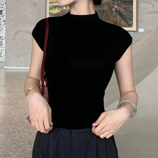 T-shirt ajusté à col montant pour femmes Chic und Stil