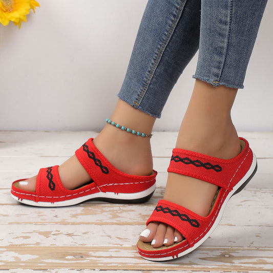 Sandales de loisirs confortables pour femmes avec des brides ajustables et une semelle ergonomique Chic und Stil