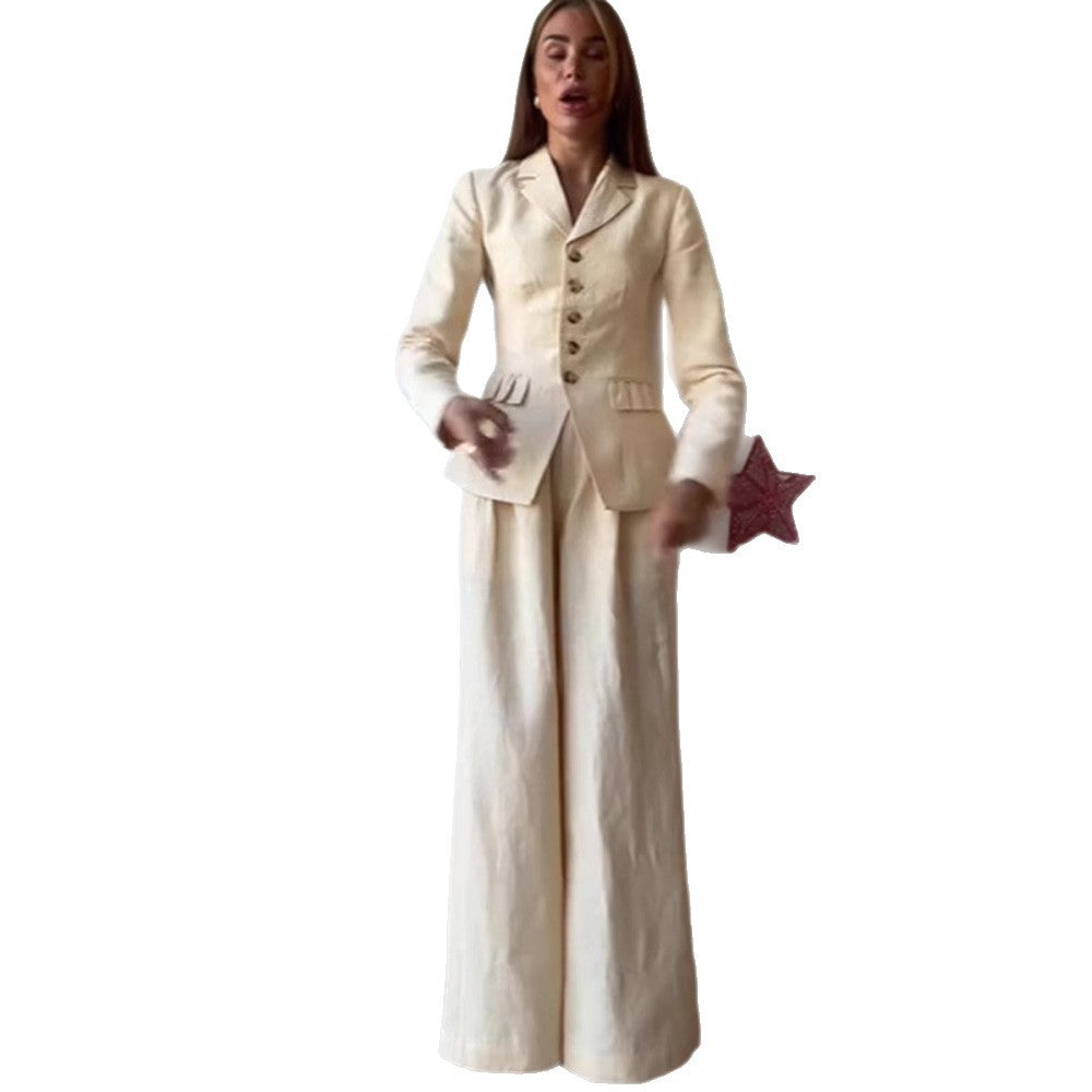 Elegant suit set for women with fitted jacket and wide-leg pants Chic and Style