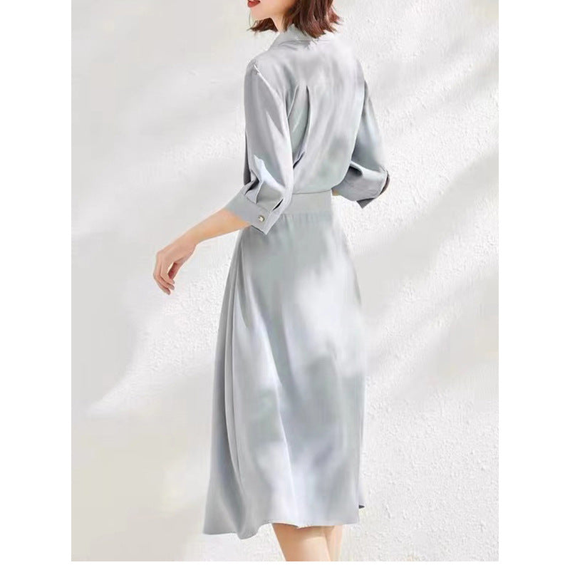 Robe chemise élégante pour femmes avec jupe plissée Chic und Stil