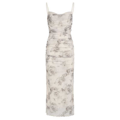 Robe maxi ajustée pour femmes avec des volants raffinés et un motif floral Chic und Stil
