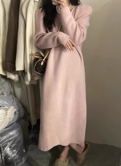 Robe en tricot élégante pour femmes avec des manches bouffantes et un col rond Chic und Stil