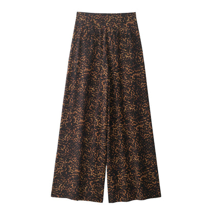 Women Loose Leopard Print Pants with Elastic Waist and High Pockets Chic and Style