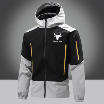 Functional jacket for men in waterproof material with practical zipped pockets Chic and Style