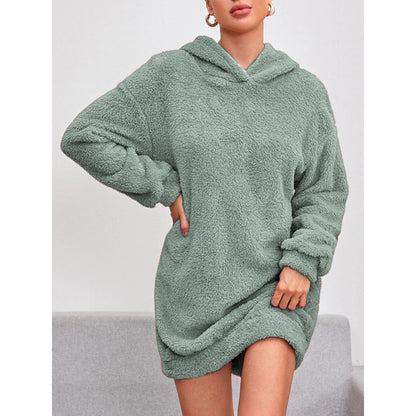 Robe à capuche oversize douillette pour femmes en doux polaire Chic und Stil