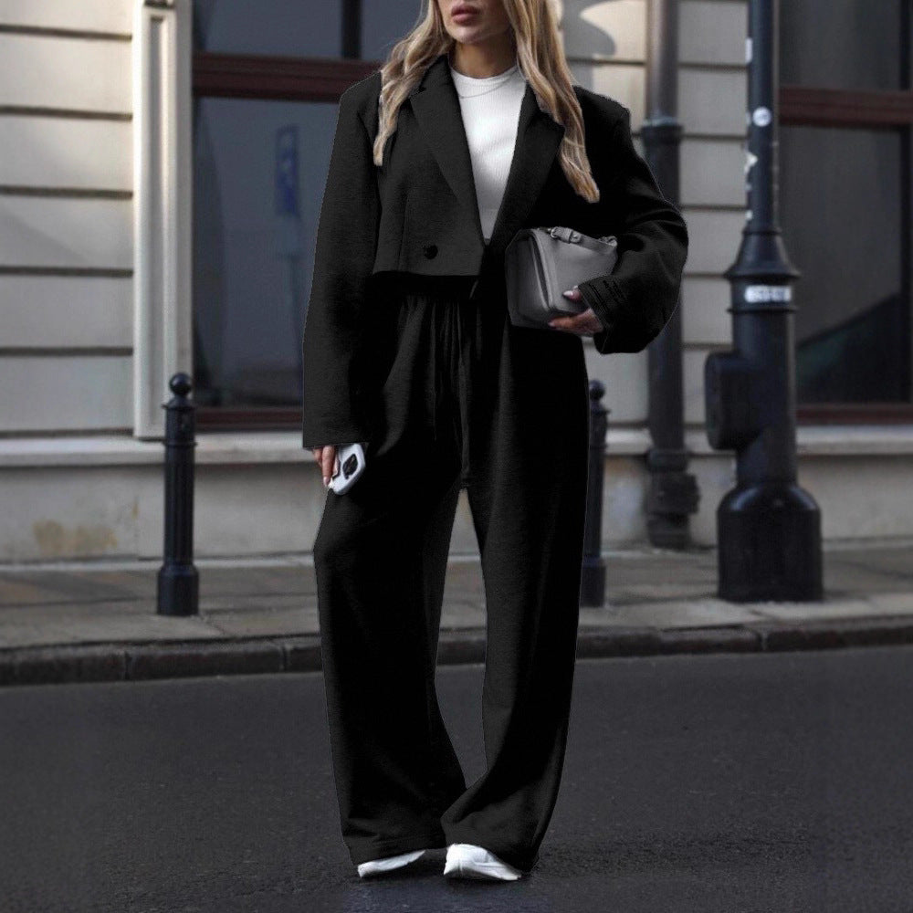 Women's oversized sporty blazer and comfortable jogger pants Chic and Style