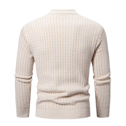 Lightweight knitted pullover for men with textured design Chic and Style