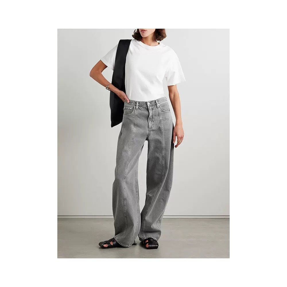 Ladies high-waisted wide denim pants with side pockets and modern details Chic and Style