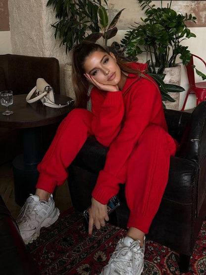 Chic and Style women's knit sweater and leisure pants set