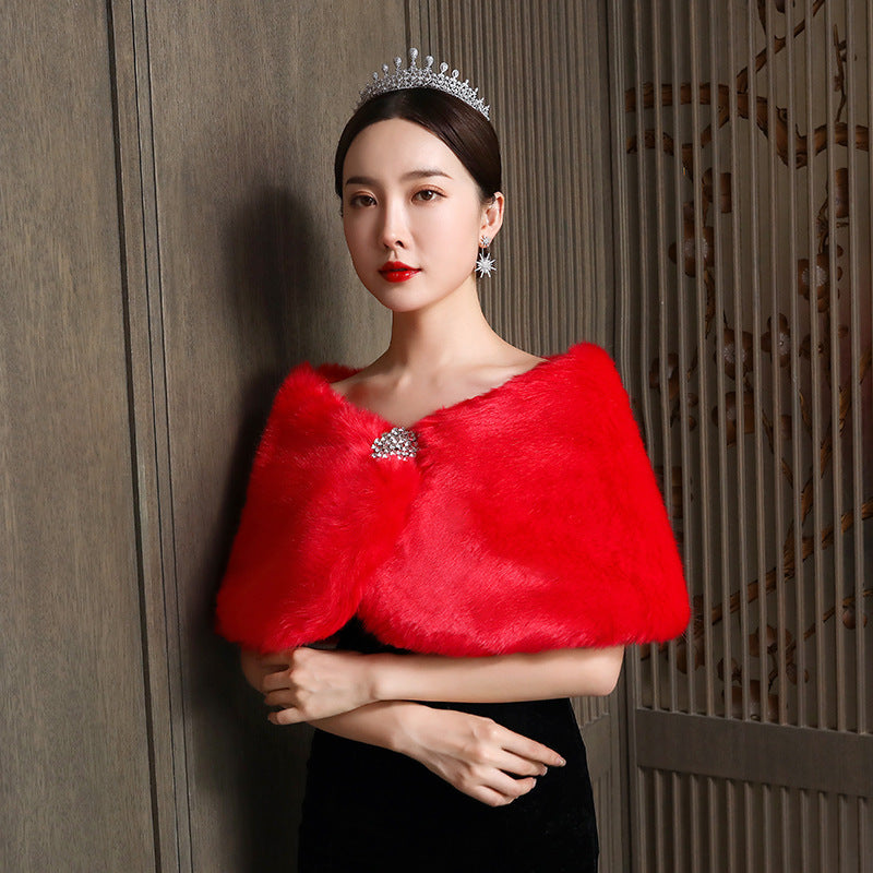 Dames élégant et luxueux manteau en fausse fourrure Chic und Stil