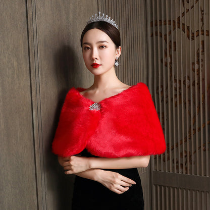 Dames élégant et luxueux manteau en fausse fourrure Chic und Stil