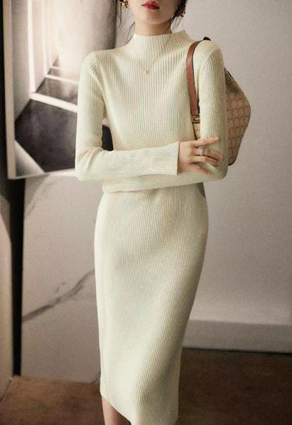 Robe en tricot pour femmes avec col montant et fentes latérales Chic und Stil