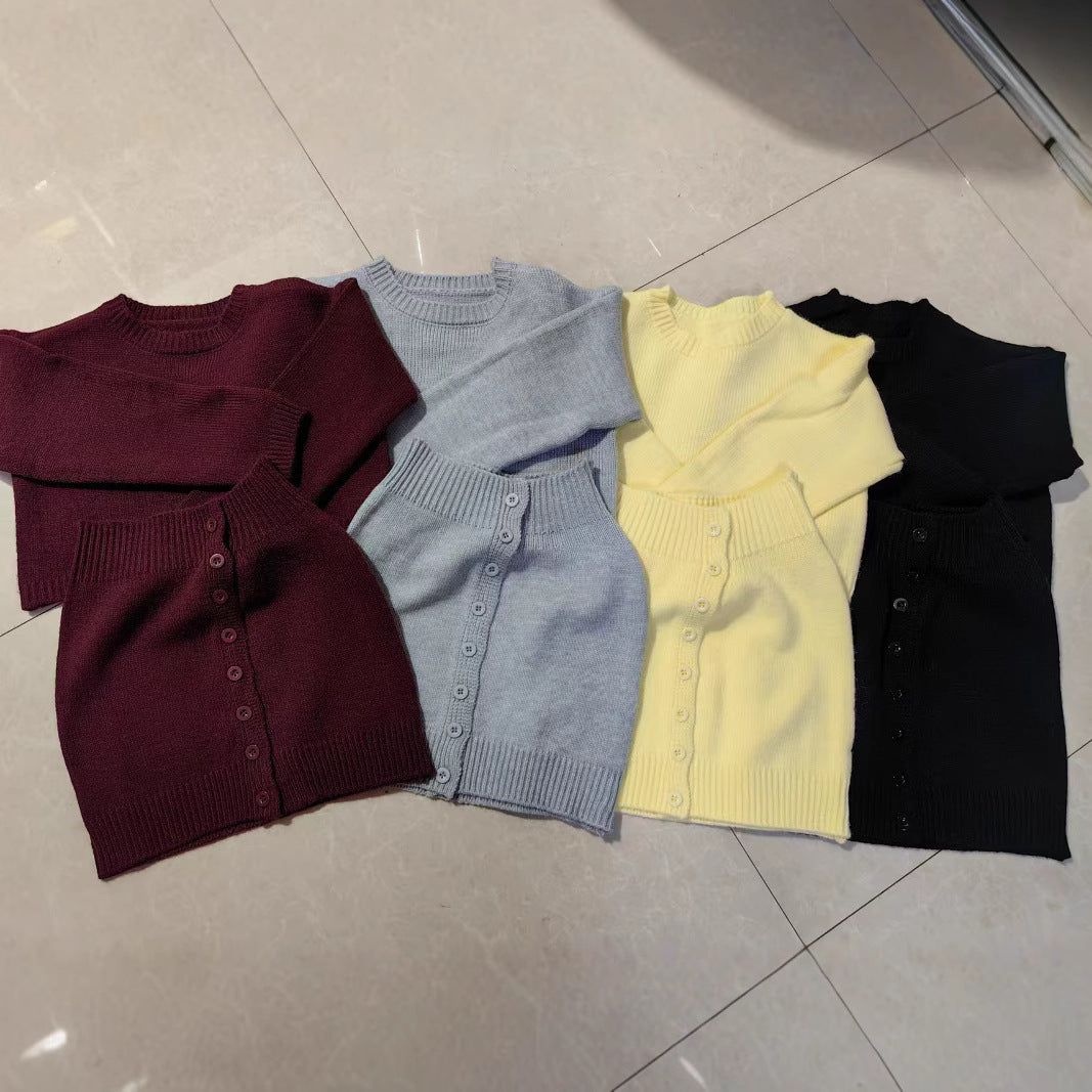 Blouse en tricot pour femmes avec détails de boutons et confort luxueux Chic und Stil