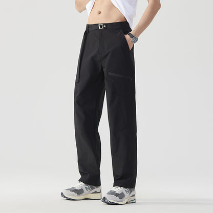 Functional leisure pants for men with practical zip pockets Chic and Style