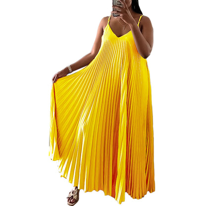 Robe maxi femme avec design plissé et bretelles spaghetti Chic und Stil