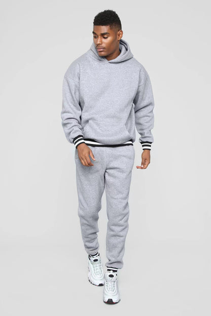 Sporty sweatshirt for men with comfortable jogger pants in chic urban style