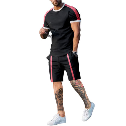 Ensemble de shorts et de t-shirt à manches courtes sportives pour hommes avec des bandes contrastées Chic und Stil