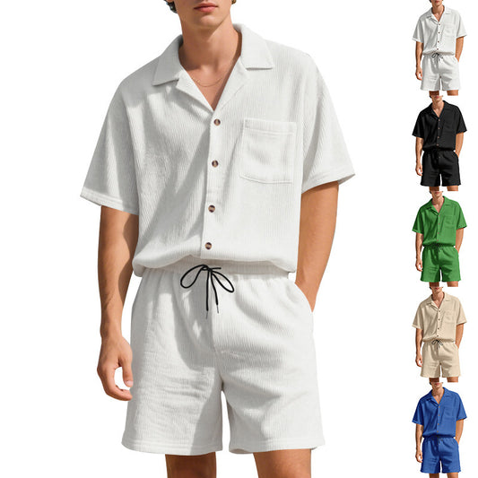 Ensemble décontracté pour hommes avec haut court et shorts élastiques Chic und Stil