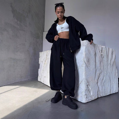 Casual polar tracksuit set for women with wide pants and oversized jacket Chic and Style