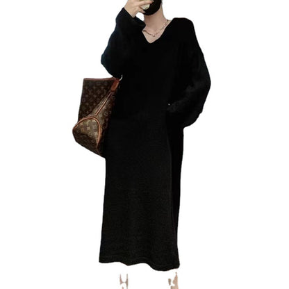Robe en tricot pour femmes avec décolleté en V profond et manches larges Chic und Stil