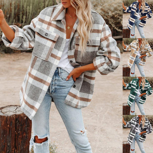 Veste chemise surdimensionnée pour dames avec motif à carreaux et poches pratiques Chic und Stil