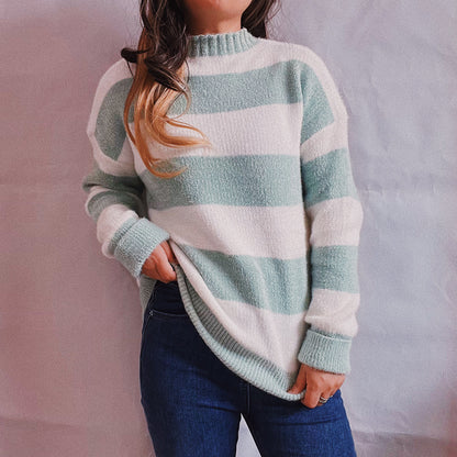 Pull en tricot pour femmes avec des rayures modernes en blocs et col haut Chic und Stil