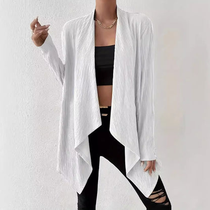 Cardigan décontracté pour femmes avec un design structuré élégant Chic und Stil