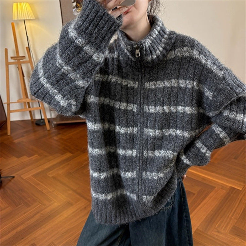 Pull en tricot pour femmes à col montant Chic und Stil