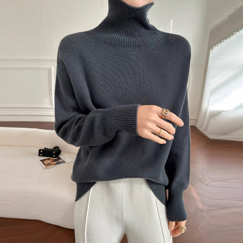Casual turtleneck pullover for women in fine knit Chic und Stil