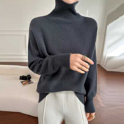 Casual turtleneck pullover for women in fine knit Chic und Stil