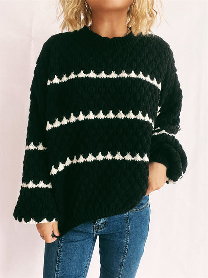 Pull en gros tricot pour femmes avec des rayures contrastantes Chic und Stil