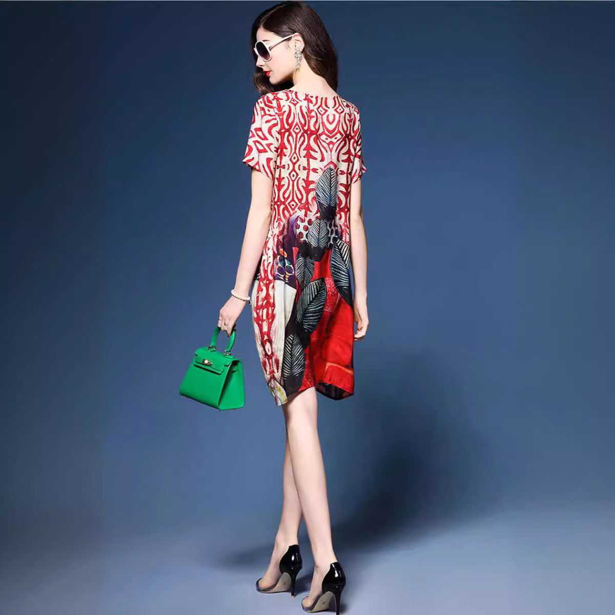 Robe en A ligne imprimé artistique Chic und Stil pour femmes