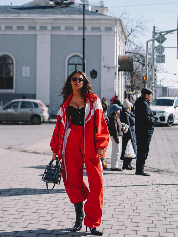 Ensemble de vestes et pantalons sportives pour femmes avec éléments contrastants et coupe confortable Chic und Stil