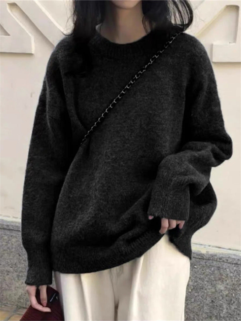 Oversized knitted pullover for women with a soft material and a relaxed fit Chic and Style