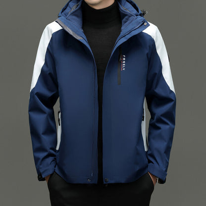 Functional jacket for men with innovative water-repellent properties Chic and Style