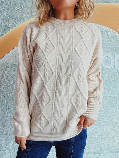 Pull en gros tricot pour femmes avec un élégant design en torsades et une coupe décontractée Chic und Stil