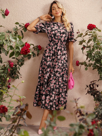 Robe maxi femme avec motifs floraux et ceinture à taille cinchable Chic und Stil