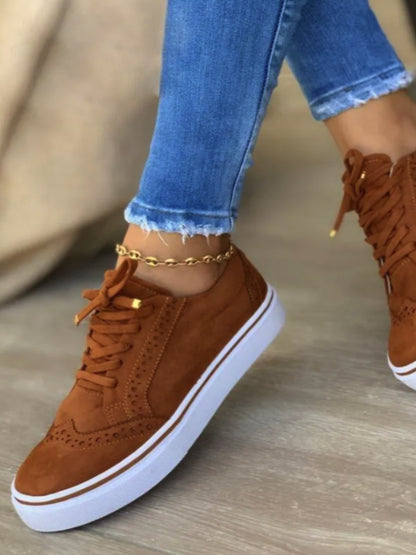 Baskets pour femmes avec dessus en textile à la mode et semelle amortissante Chic und Stil