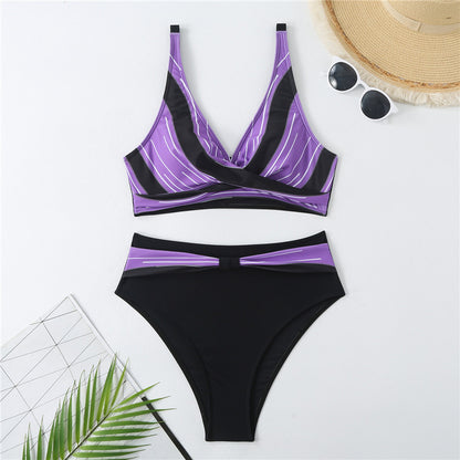 Women's triangle bikini set with modern wrapped cut and elastic waist Chic und Stil