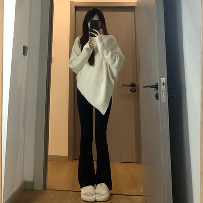 Pull en tricot décontracté pour femmes avec une coupe asymétrique et un matériau doux Chic und Stil