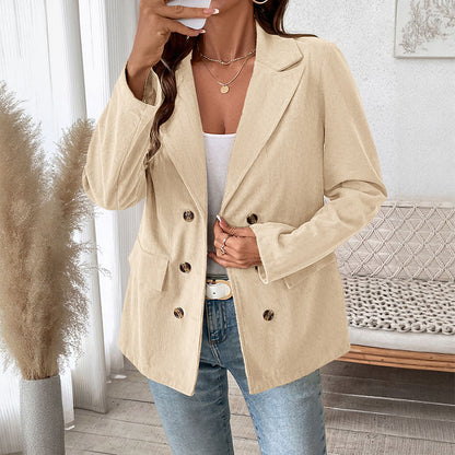 Blazer en velours côtelé à la mode pour dames avec coupe élégante Chic und Stil