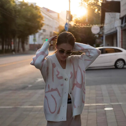 Dames cardigan en tricot doux avec motif graphique moderne Chic und Stil