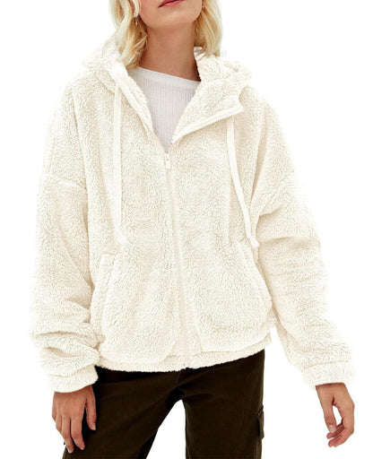 Dame Veste à capuche en fausse fourrure au style oversize Chic und Stil