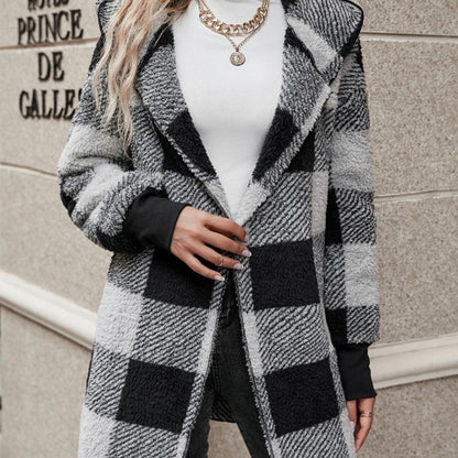 Ladies Cozy Fleece Jacket with Checkered Pattern and Hooded Design Chic and Style
