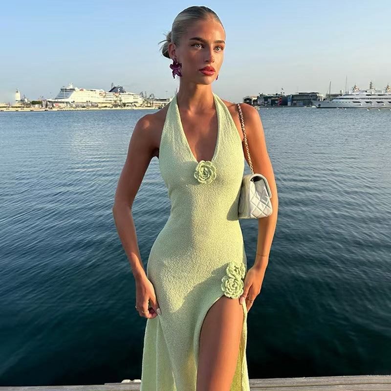 Robe maxi pour dames avec appliqués floraux et décolleté en V profond Chic und Stil