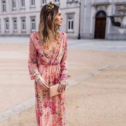 Robe maxi femme avec des manches volumineuses et un élégant design floral Chic und Stil