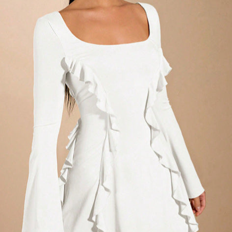 Robe à volants élégante pour femmes avec décolleté plongeant et manches longues Chic und Stil