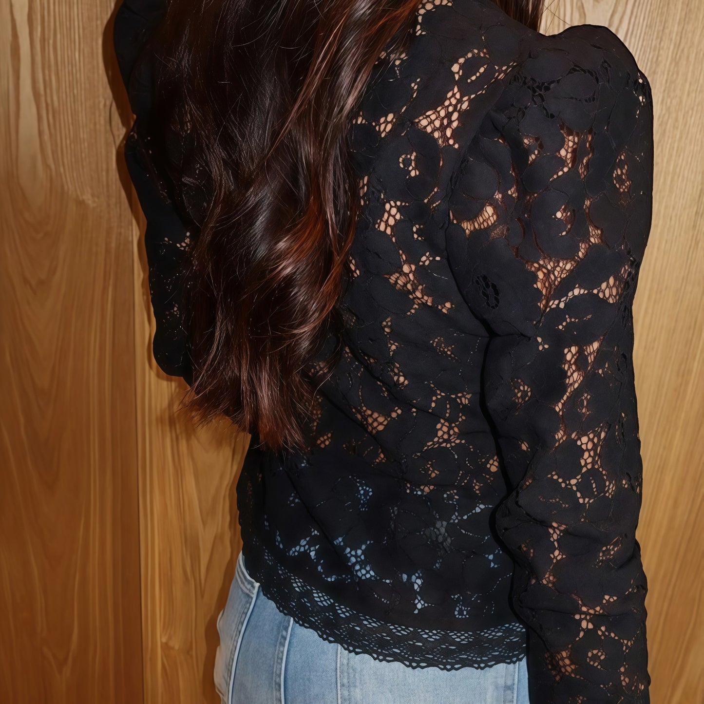 Chemisier en dentelle pour femmes avec de fins détails froncés et des manches transparentes Chic und Stil